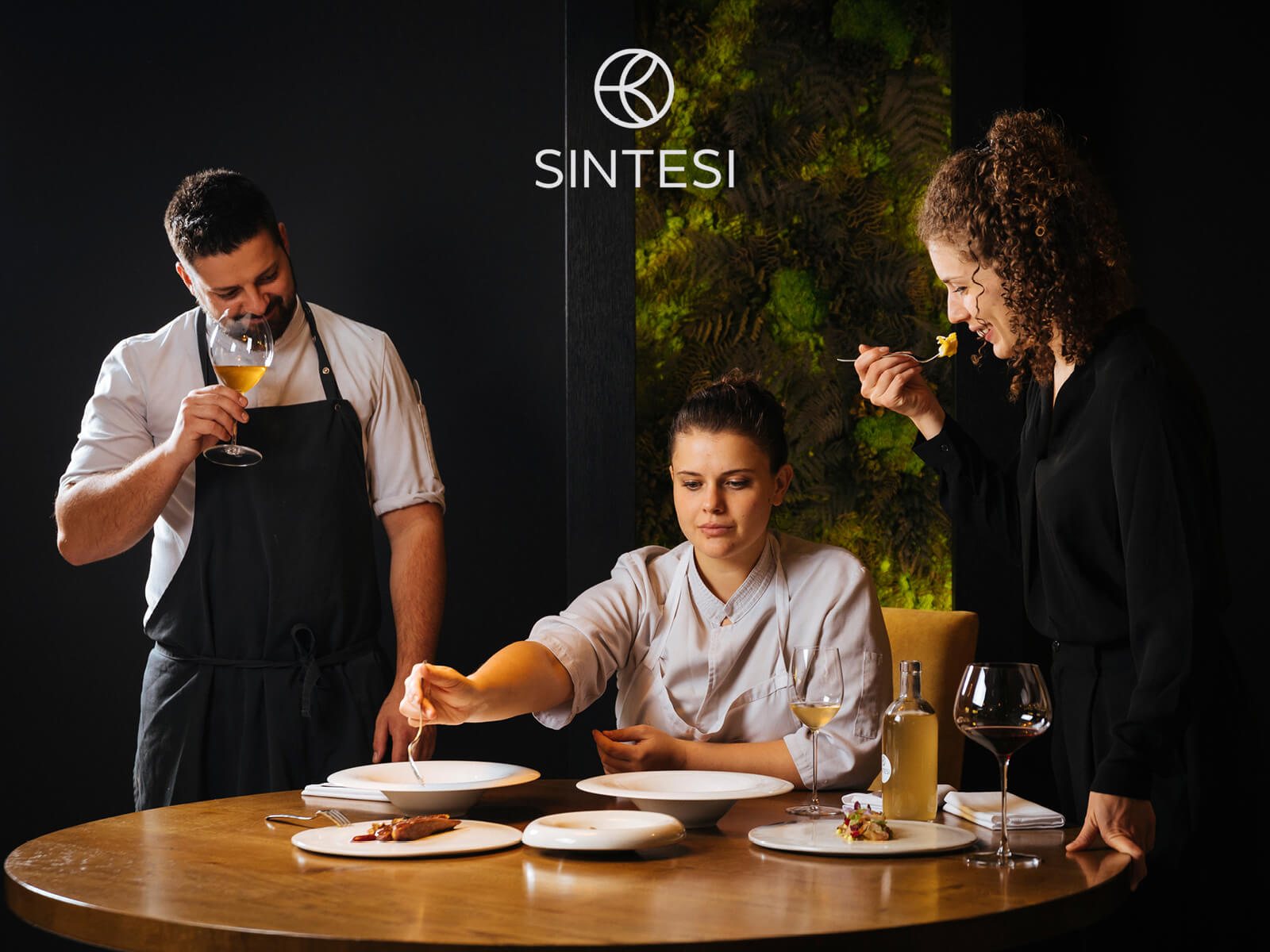 Sintesi footer - restaurant aroma